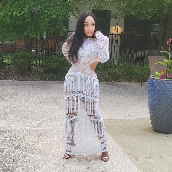 Lovely Day Dress - Picture 3 of 6